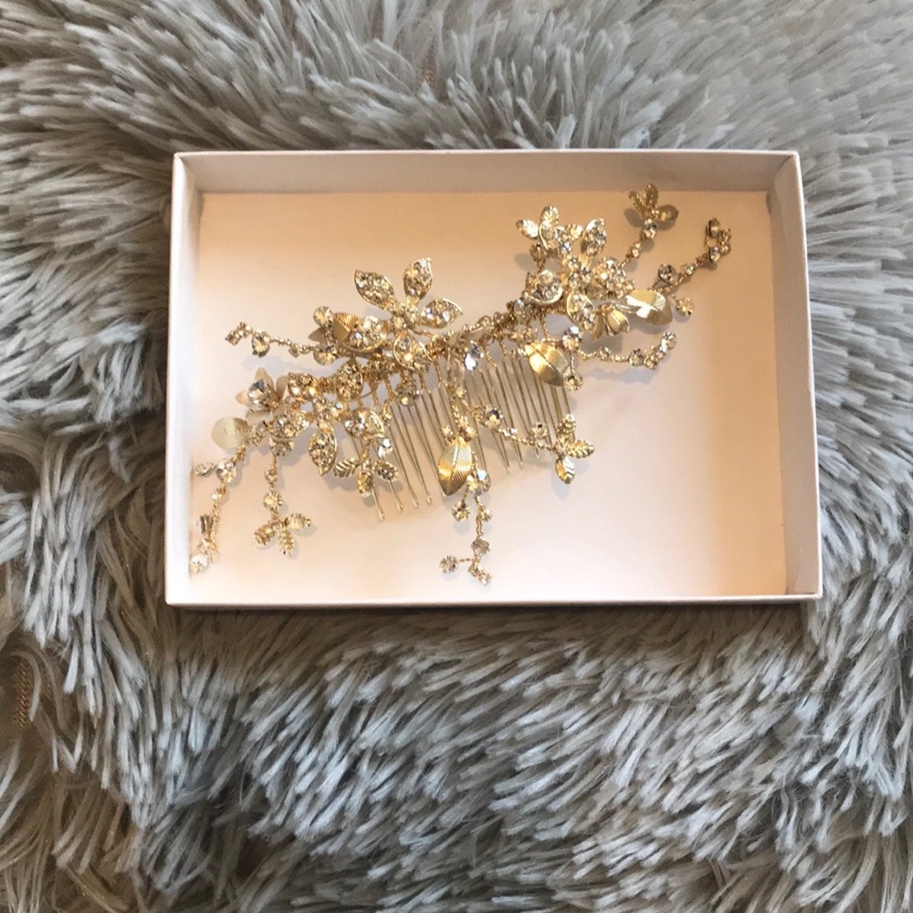 David’s bridal crystal floral spray hair comb gold - Picture 5 of 5